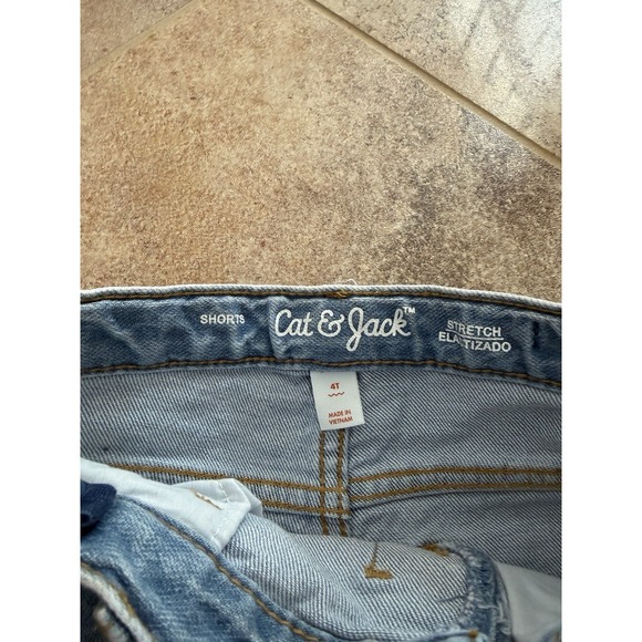 Cat & Jack Toddler Girls' Floral Light Wash Jean Shorts Size 4T Adjustable Waist - Picture 4 of 4